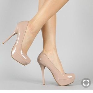 NWOT Steve Madden pumps